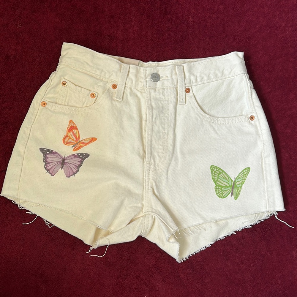 NWOT Levis 501 shorts